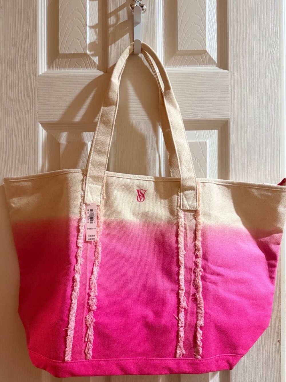 Victorias Secret weekend Pink Ombre Beach Canvas Tote Bag With Zipper & Frayed D